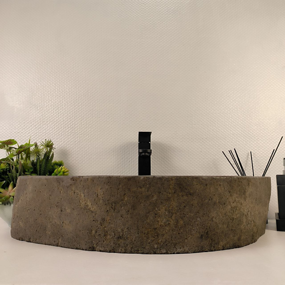 Раковина из речного камня RS-64913 70*39*15 0858