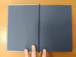 "Кодекс чести русского офицера" Подарочный набор в портфеле: книга в кожаном переплете с иконой "Георгий Победоносец"