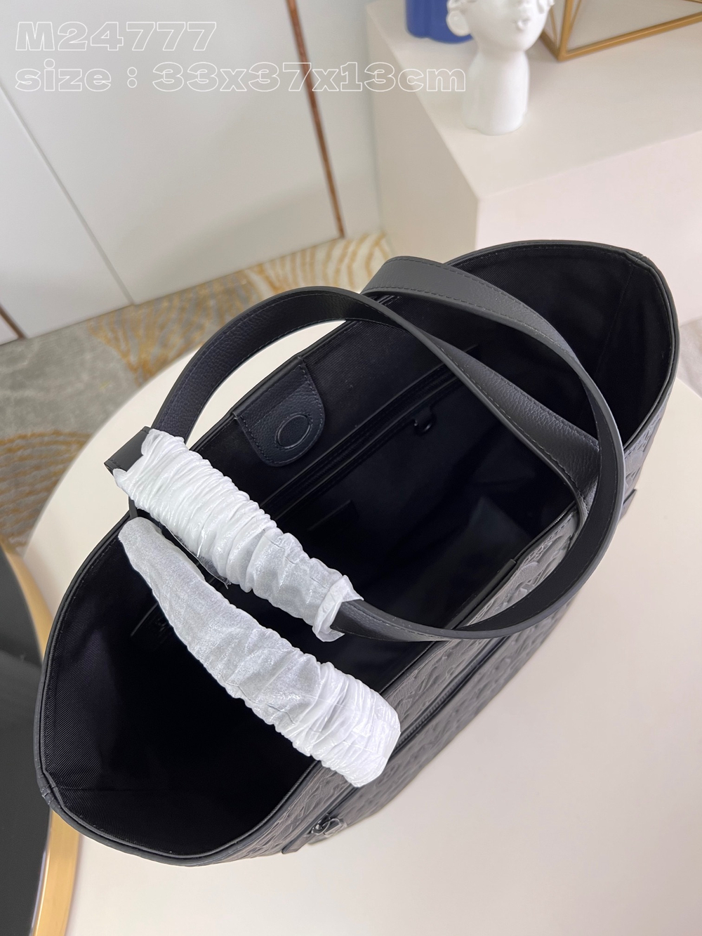 Louis Vuitton Excursion Tote