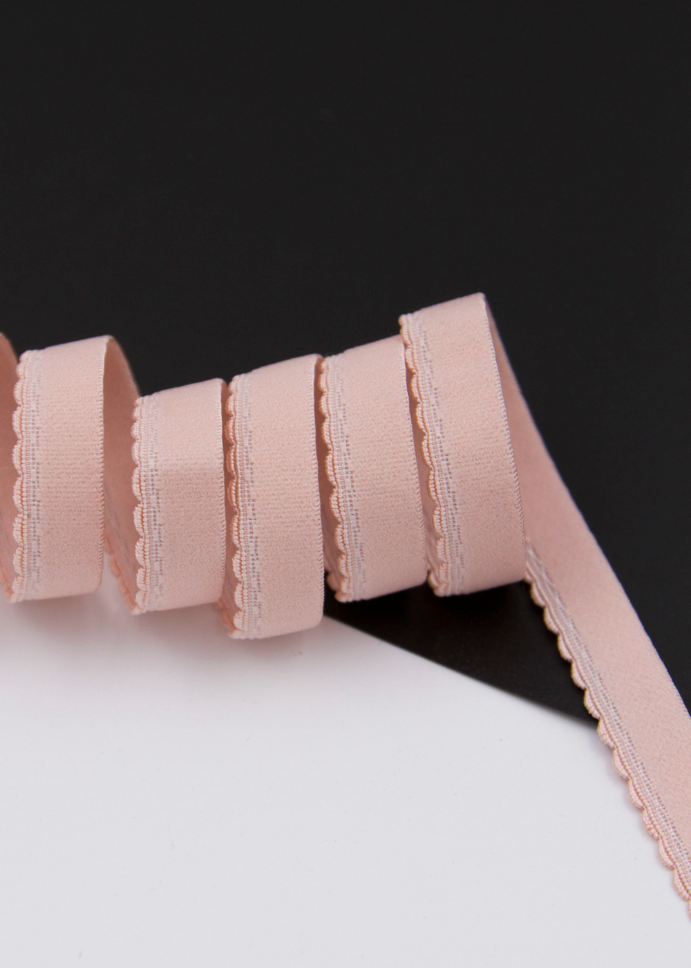 Резинка отделочная пудра ажурная ширина 12 мм с учетом фестона