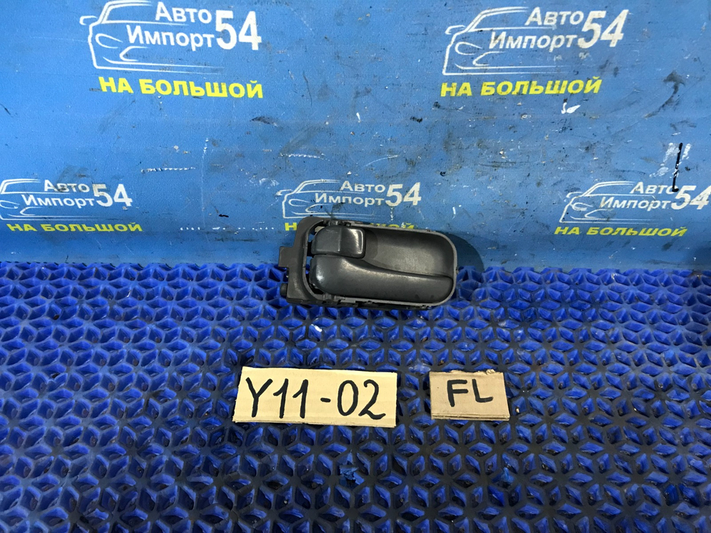 Ручка двери передней левой салонная NISSAN AD 1999