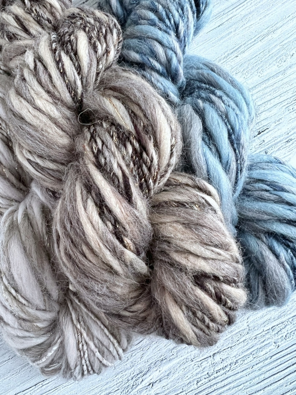 Трикотажная пряжа для вязания MORELINO толстая шишибрики