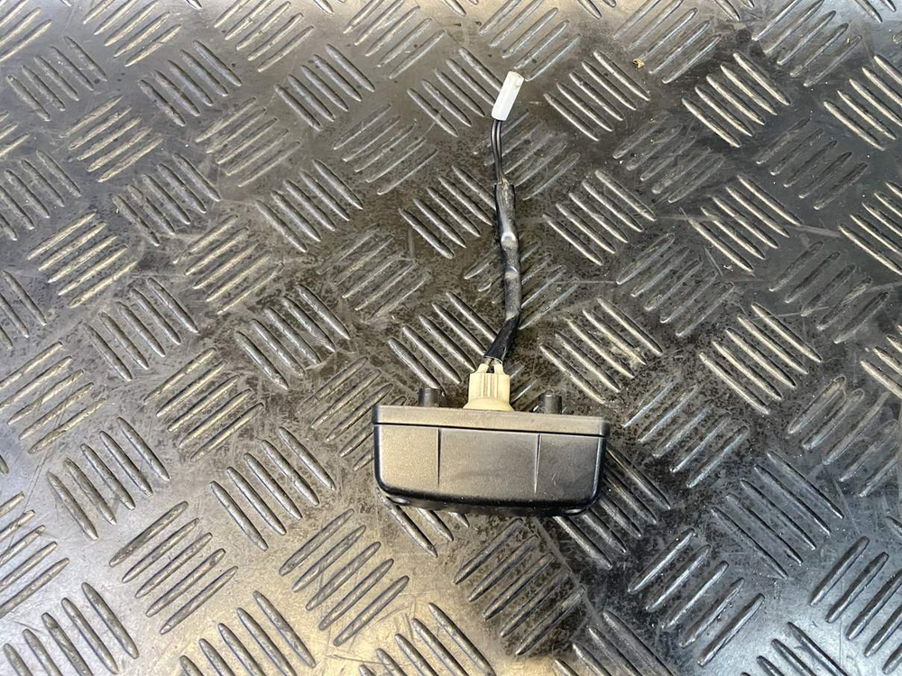 Подсветка номера Suzuki GSR400 (GK7DA)