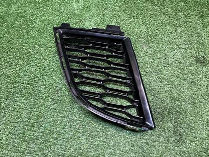 Решетка бампера правая BMW 3er G20 (18-22) M-paket