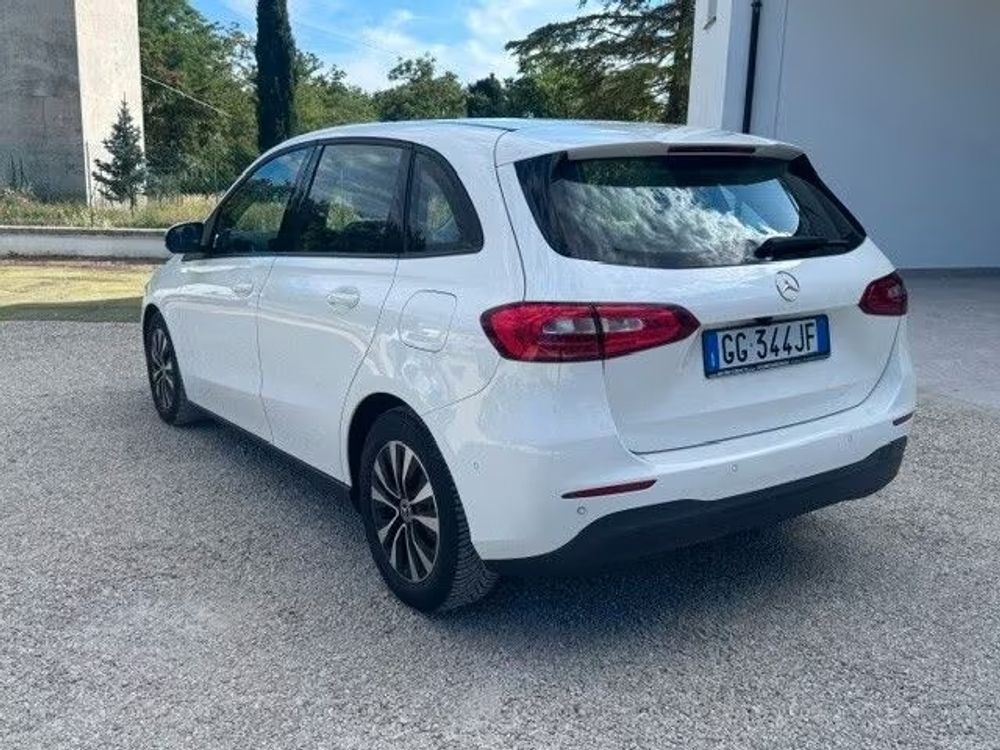 Mercedes-Benz B 160