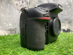 Nikon D800 11.500 кадров
