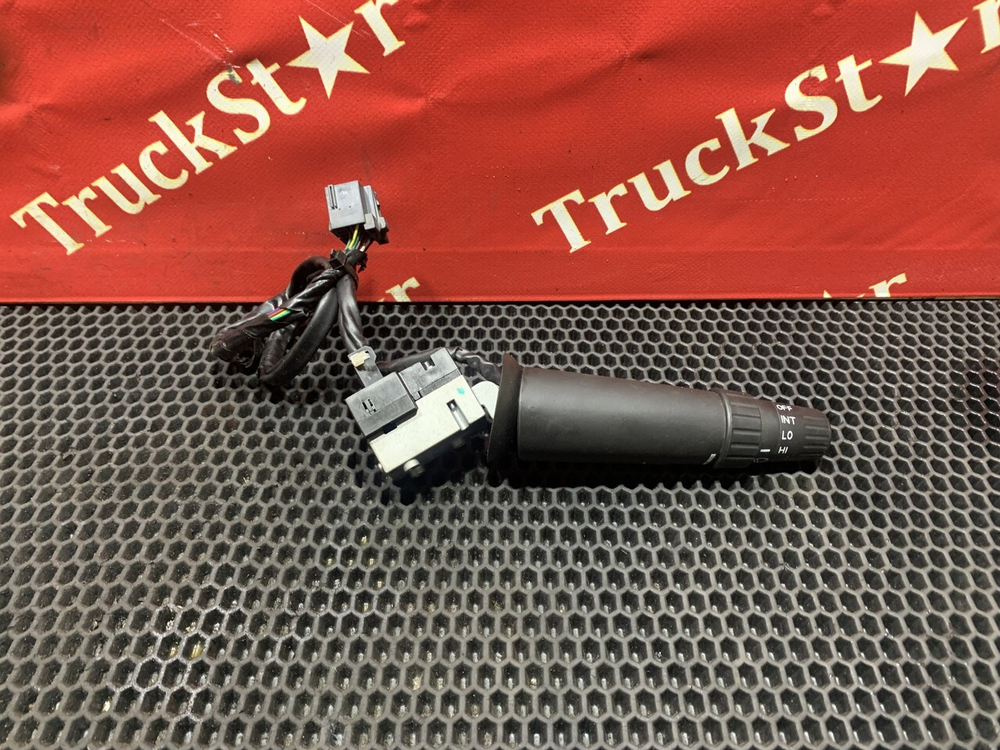 Переключатель подрулевой правый 2023г.