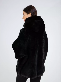 Дубленка натуральная с капюшоном двухсторонняя