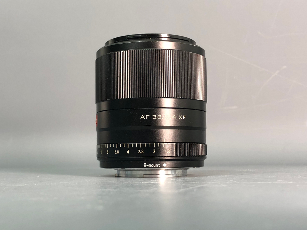Объектив Viltrox 33mm 1.4 STM Fujifilm X-Mount