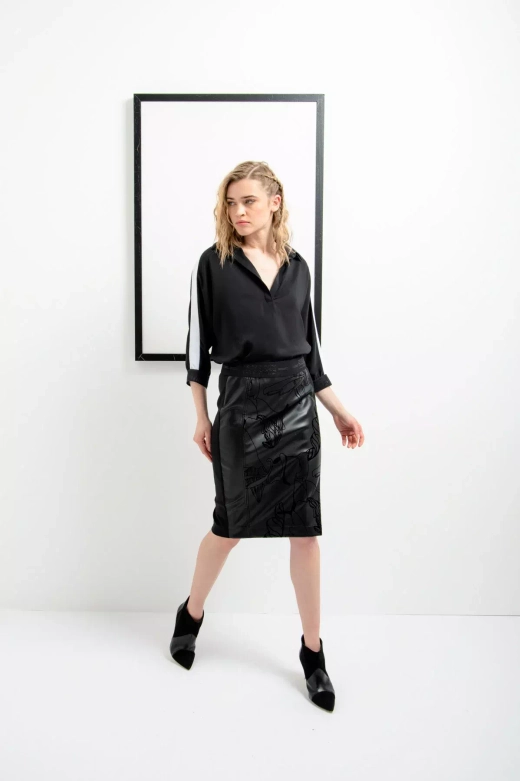 Юбка из экокожи