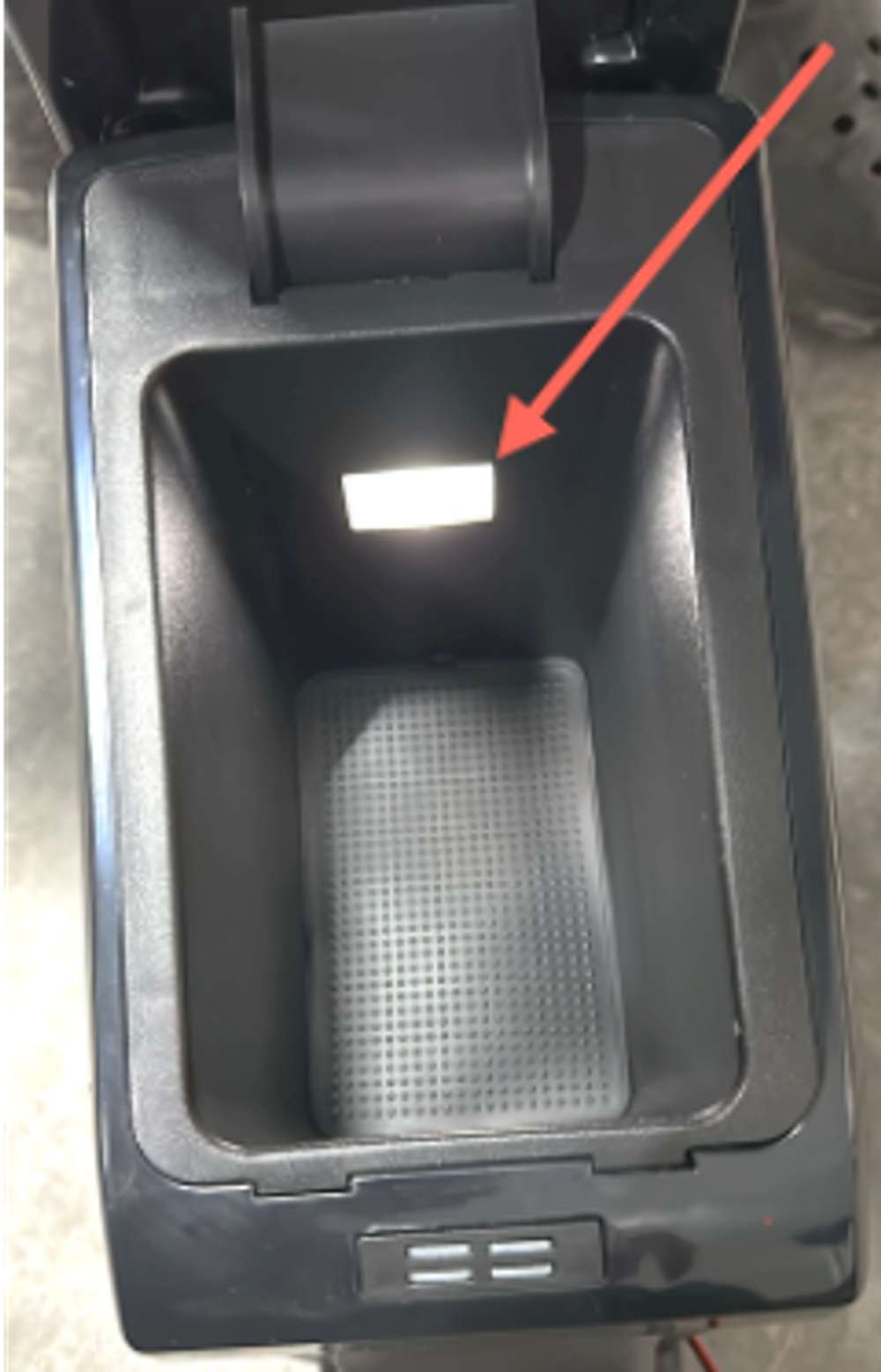 Подлокотник "SAL-MAN" LADA GRANTA FL