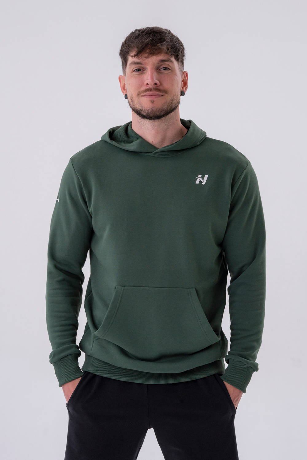 Мужская толстовка Nebbia Pull-over Hoodie with a Pouch Pocket 331 Green