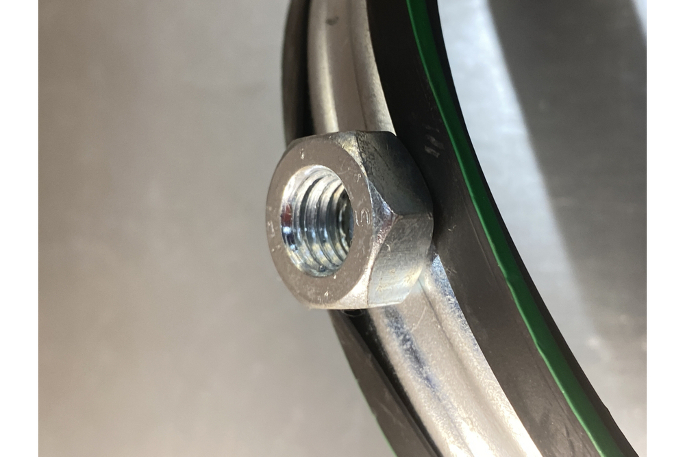 КОМПЛЕКТ/ ХОМУТ САНТЕХНИЧЕСКИЙ MAYER СО ШПИЛЬКОЙ 10*100 И ДЮБЕЛЕМ Д/ТРУБ 4" (108-116)