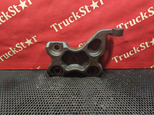 Кронштейн амортизатора заднего правый