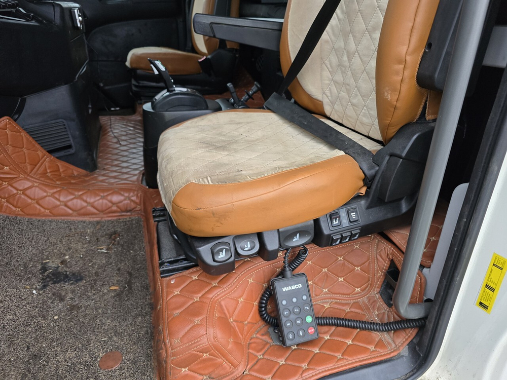 Кабина в сборе 2023г