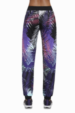 Легинсы для фитнеса Jamaica с рисунком в виде пальмовых листьев (Размер: M) (Цвет: черный с фиолетовым)