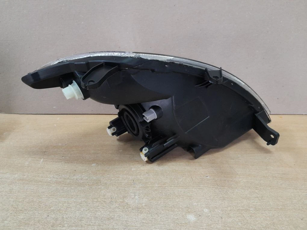 Фара передняя левая Faw 81150TKA00