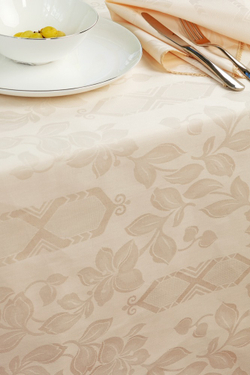 Скатерть 160x250 и 12 салфеток Confestyl Iris Beige