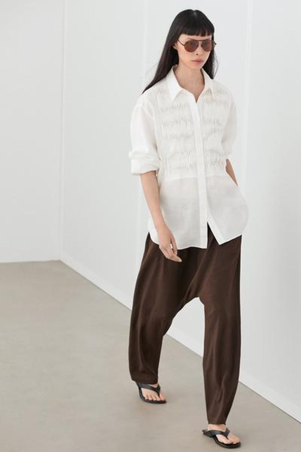 Massimo Dutti Рубашка из 100% льна с декоративной отделкой на груди, белый