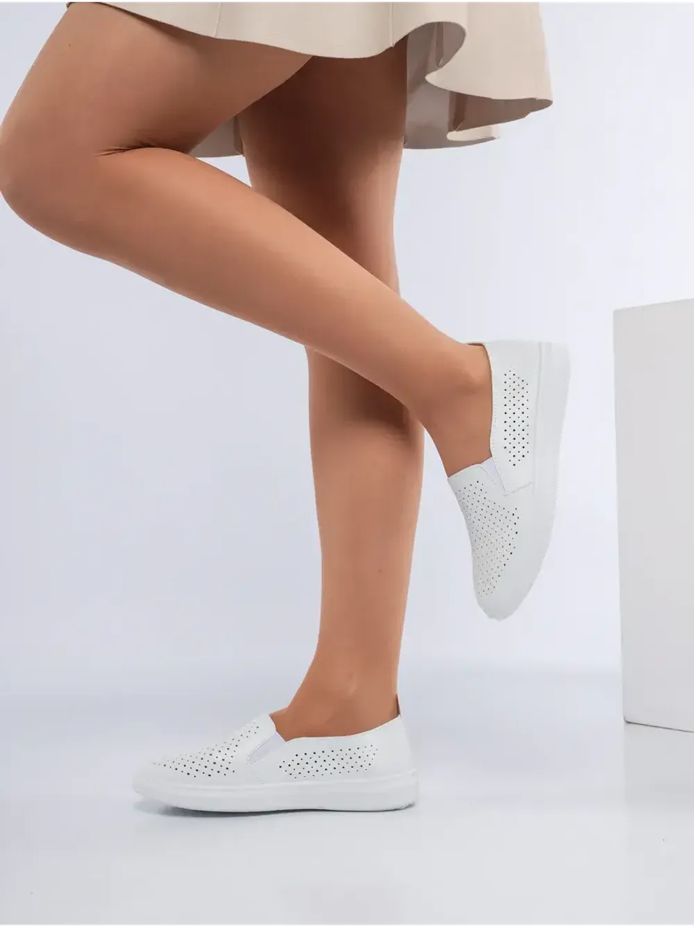 Мокасины летние с перфорацией