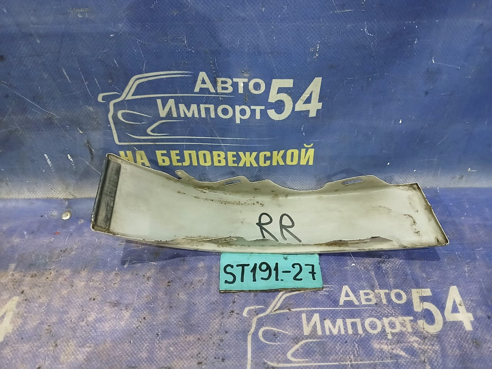 Планка под стоп правая TOYOTA CORONA 1995