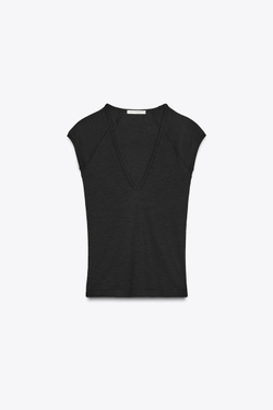 ZARA ФУТБОЛКА В РУБЧИК С V-ОБРАЗНЫМ ВЫРЕЗОМ, ЧЕРНЫЙ