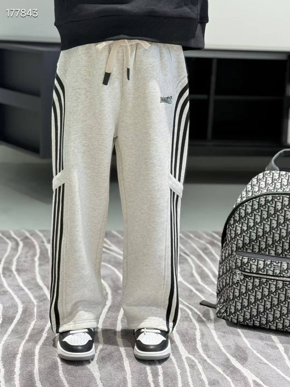 Штаны Balenciaga