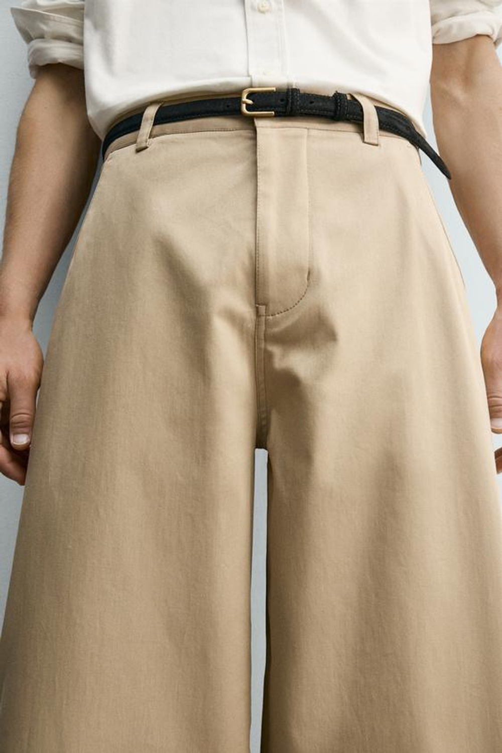 ZARA УКОРОЧЕННЫЕ БРЮКИ WIDE FIT, БЕЖЕВЫЙ