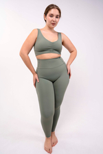 Спортивный топ №22 для небольшой и средней груди