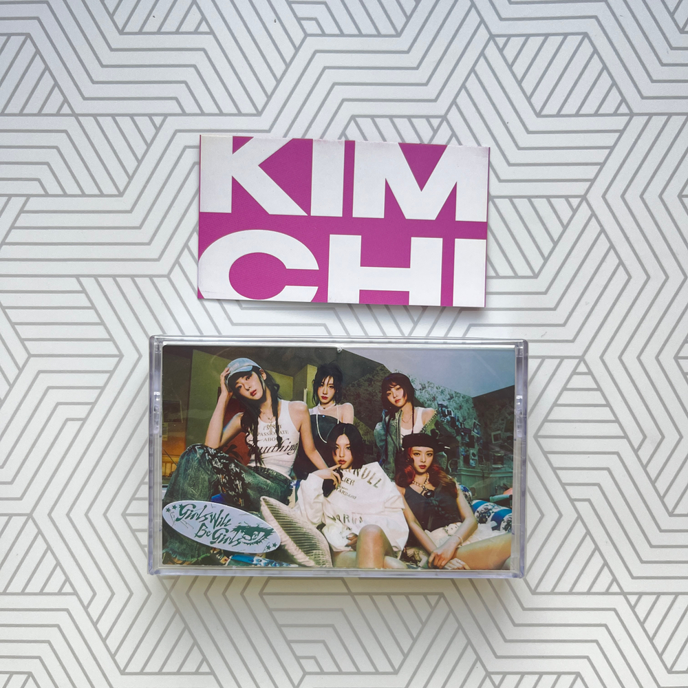 Альбом ITZY - Girls Will Be Girls [Cassette Tape ver.] (Green ver.)