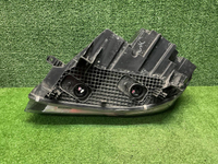 Фара правая BMW X5 F15 X6 F16 (13-18) ксенон