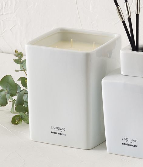 Boisée Mousse, свеча большая белая Minimal collection, Ladenac Milano