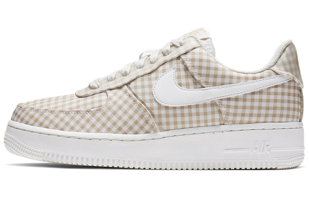 Кроссовки Nike Air Force 1 07 Qs (Женская размерная сетка)
