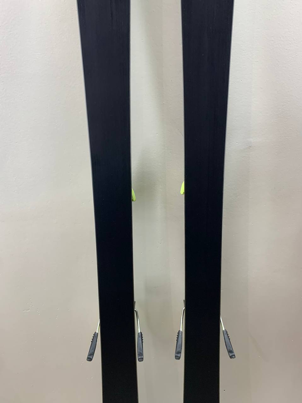 Горные лыжи HEAD Super Joy Graphene Libra 168