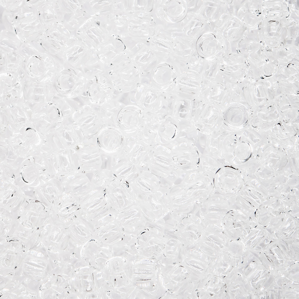 Японский бисер TOHO Round 8/0 (№1), прозрачный