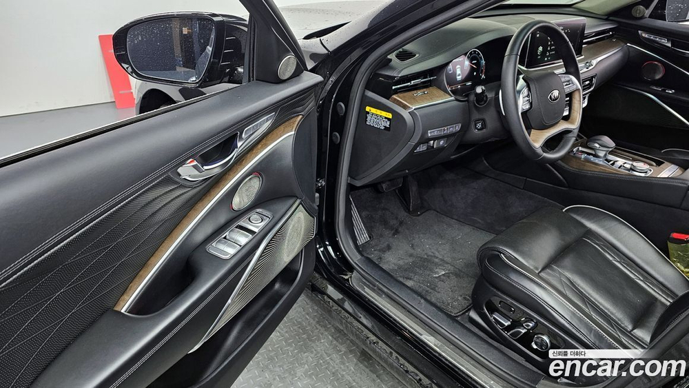 Kia The K9 (Quoris/K900) 3.8 GDI AWD (06.2020)