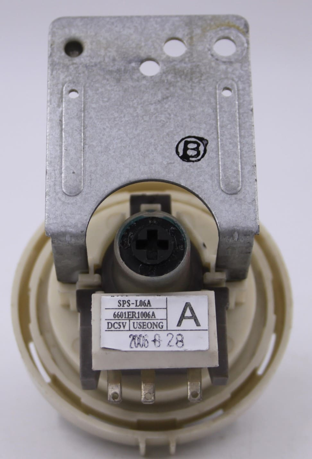 Датчик уровня воды (прессостат) стиральной машины LG 6601ER1006A