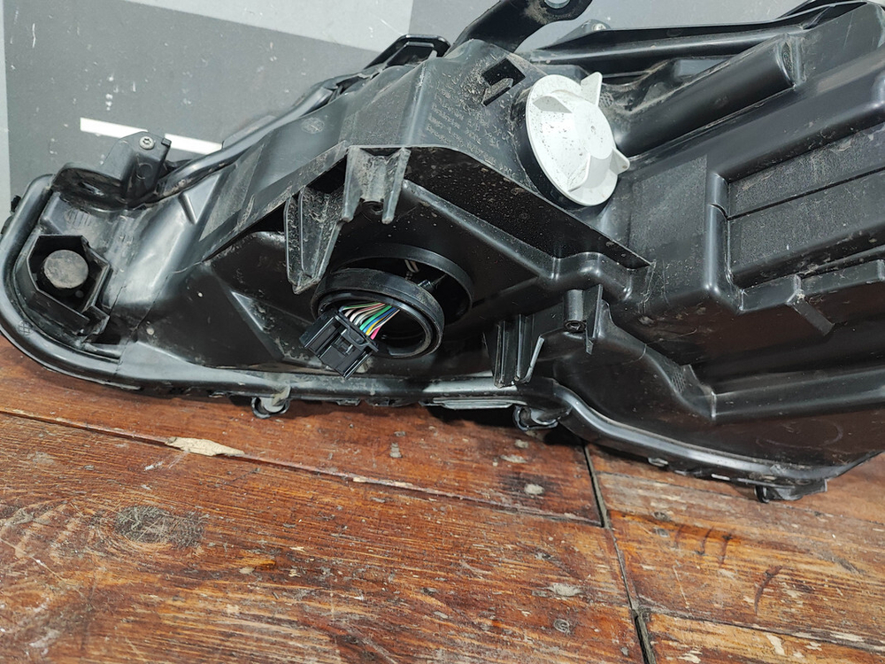 Фара правая LED Toyota Camry (XV70) 20-нв Б/У Оригинал 8114533D72