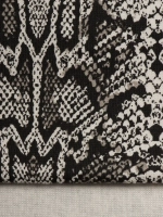 Осенняя женская юбка в офис