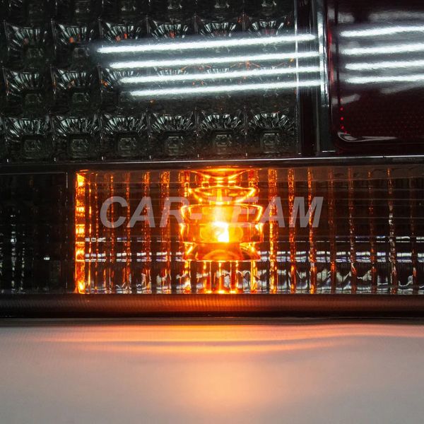 Задние фонари ВАЗ 2105, 2107 светодиодные тонированные (21070-3716010-40/21070-3716011-40)