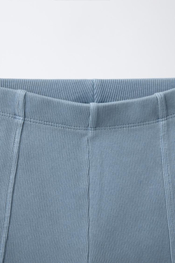 ZARA ШОРТЫ-ВЕЛОСИПЕДКИ В РУБЧИК С ЭФФЕКТОМ ПОТЕРТОСТИ, ЛИНЯЛЫЙ СИНИЙ