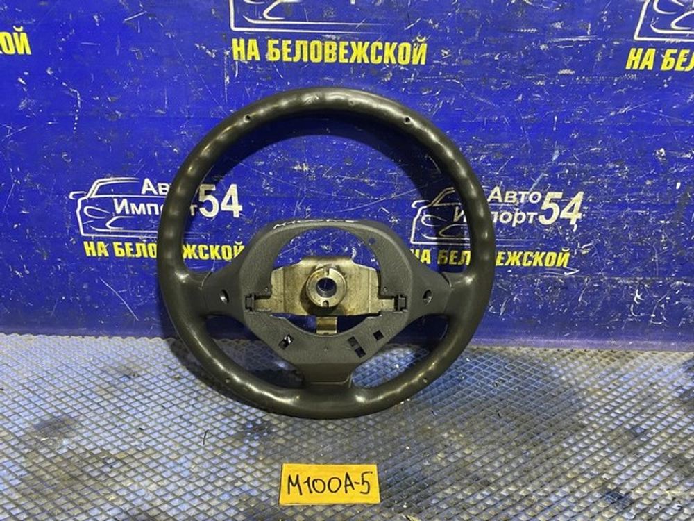 Руль TOYOTA DUET 1998-2000