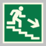 Знак E-13 «Направление к эвакуационному выходу по лестнице вниз» (направо)