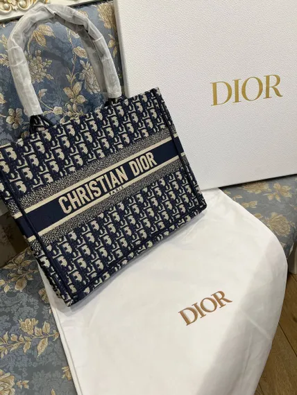 Сумка Dior Book Tote, темно-синий