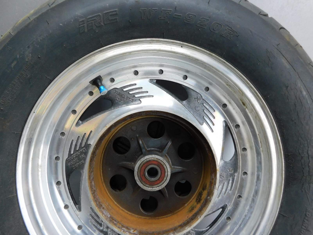 колесо заднее Suzuki Desperado 400 VK52A