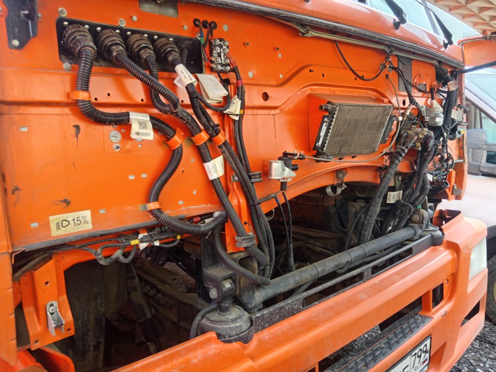 КамАЗ 6520 6x4 Самосвал 6520-26012-53 (Дизельный, 11,8 л, 400 л.с., МТ)