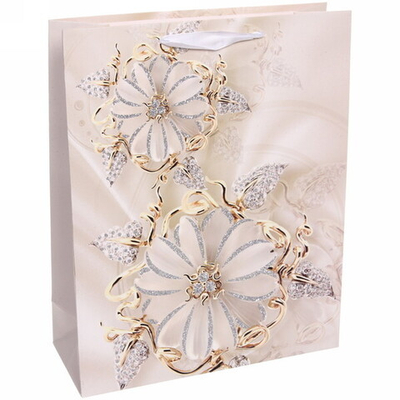 Пакет подарочный «Цветочные украшения» 26*32*12 см