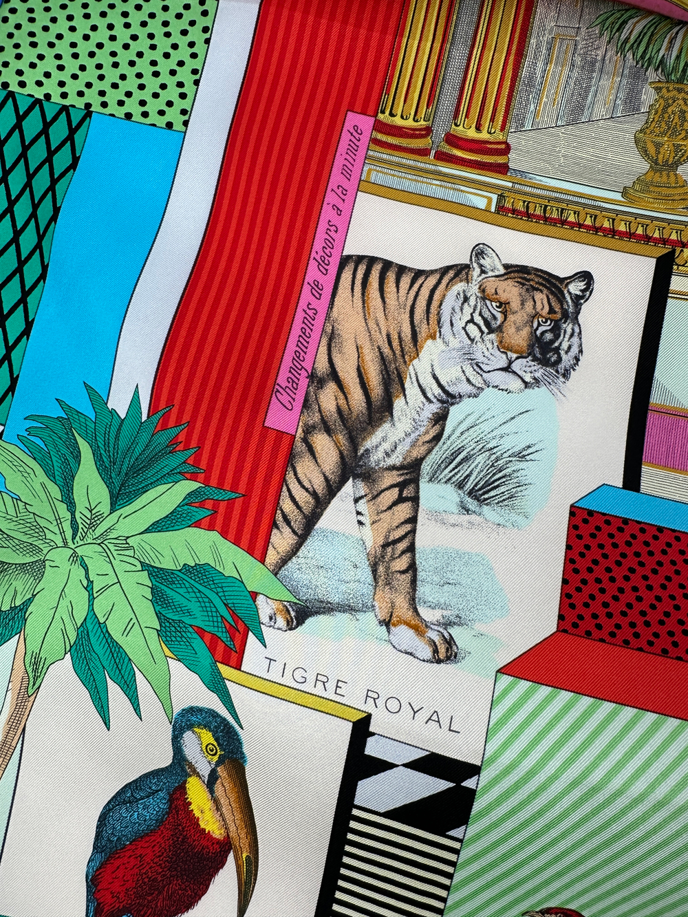 Платок Hermes Grand Theater Nouveau Silk Scarf 90