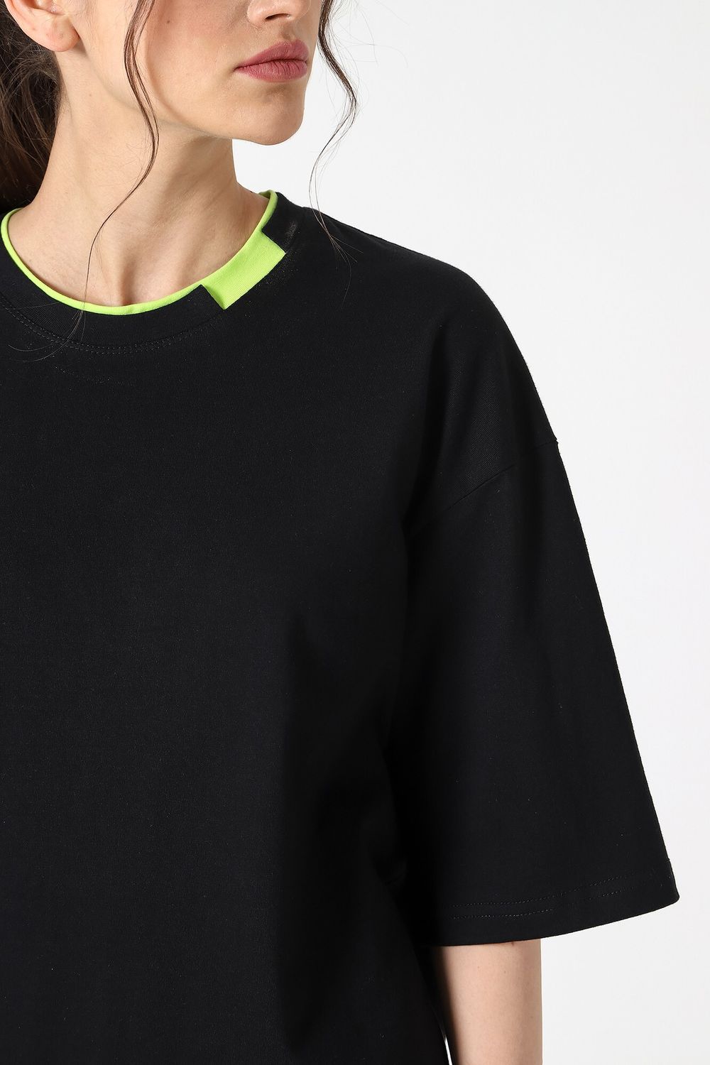 Костюм женский Неон-3 Виотекс САЛАТОВЫЙ