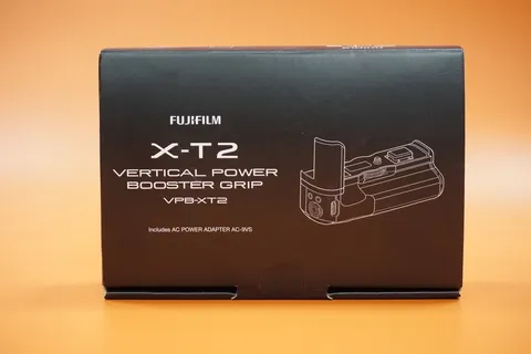 Батарейная ручка Fujifilm VPB-XT2 Vertical Power Booster Grip для X-T2